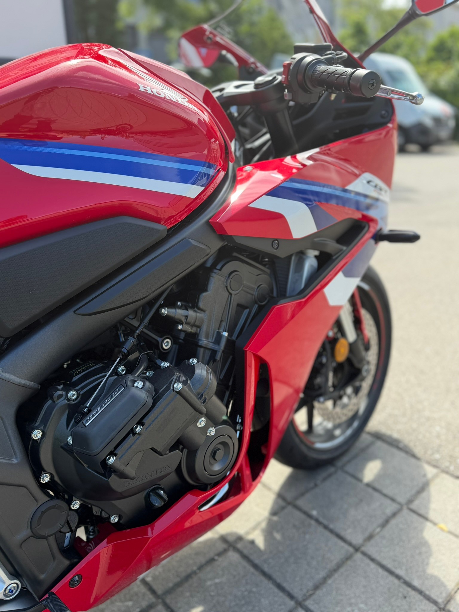 HONDA CBR 650 R E-Clutch-image-4