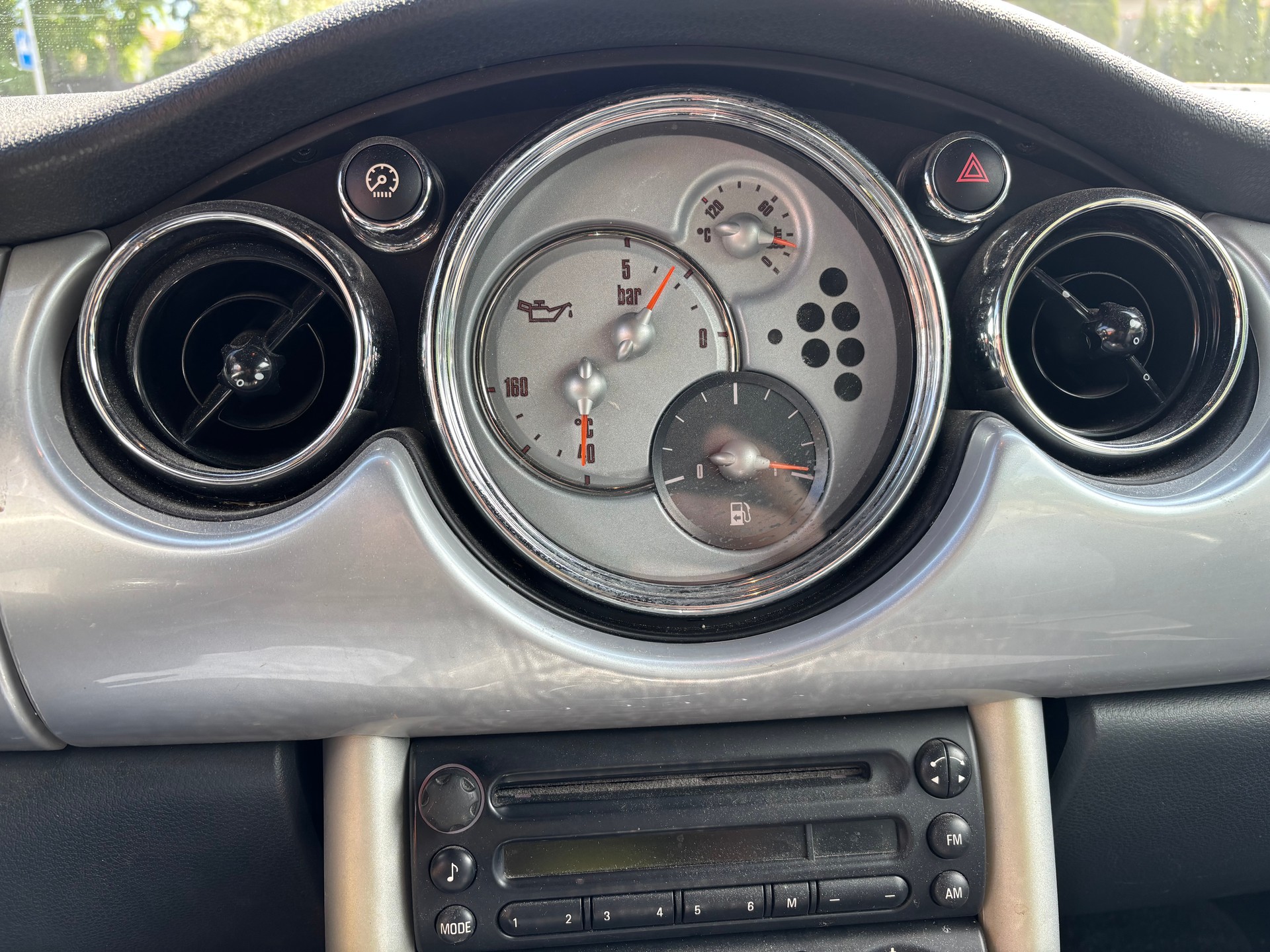 MINI Cooper S Cabriolet-image-8