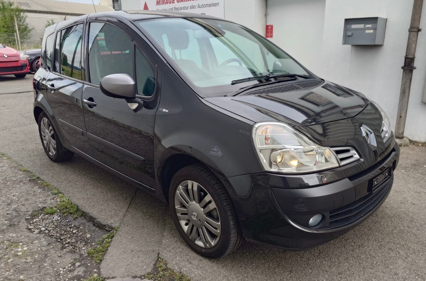 RENAULT Modus 1.6 16V Night&Day Automatic-image-0