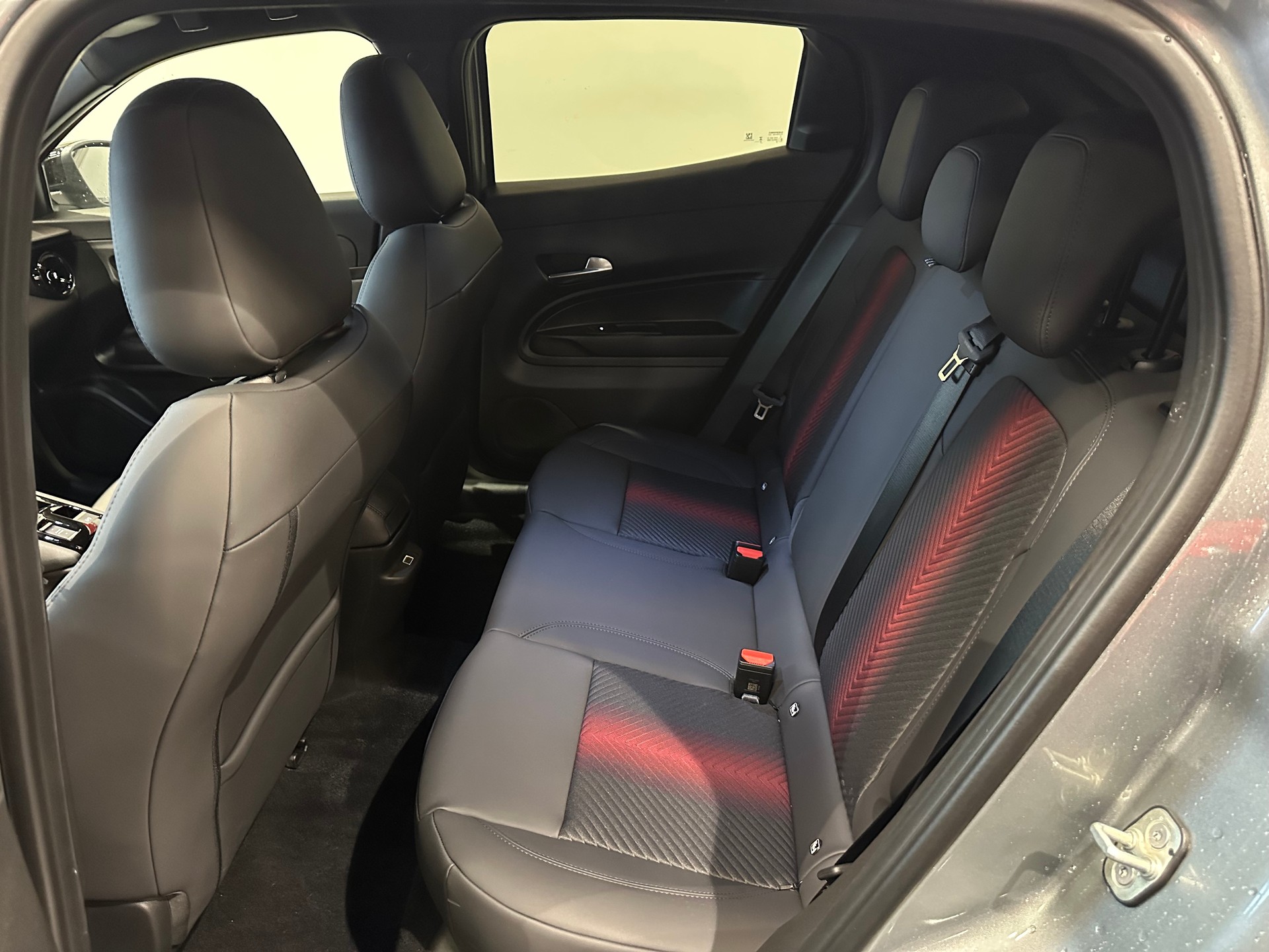 ALFA ROMEO Junior 1.2 48V Hybrid Q4-image-12