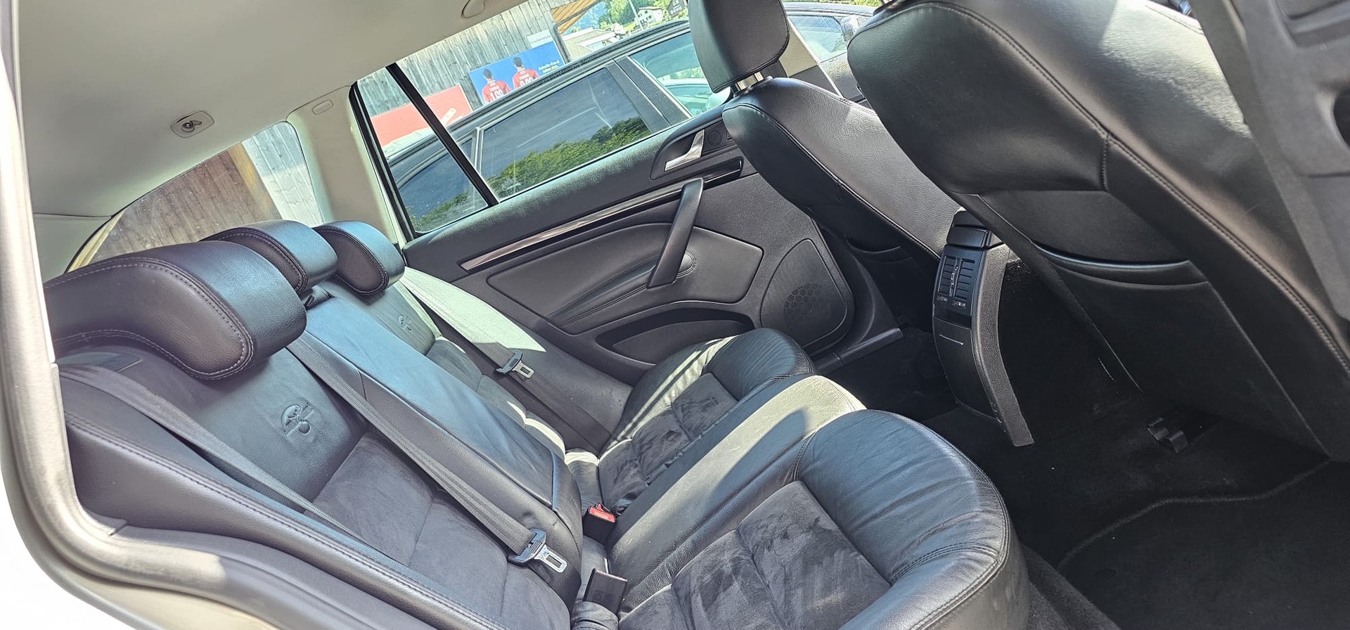 SKODA Octavia 2.0 TDI Ambiente-image-9
