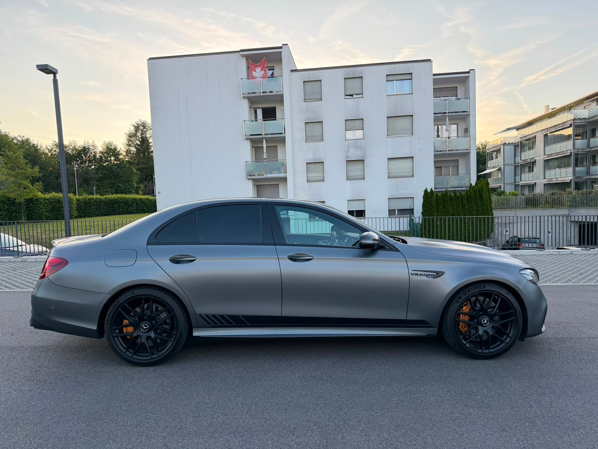 MERCEDES-BENZ E 63 AMG S Edition 1 4Matic Speedshift MCT-image-12