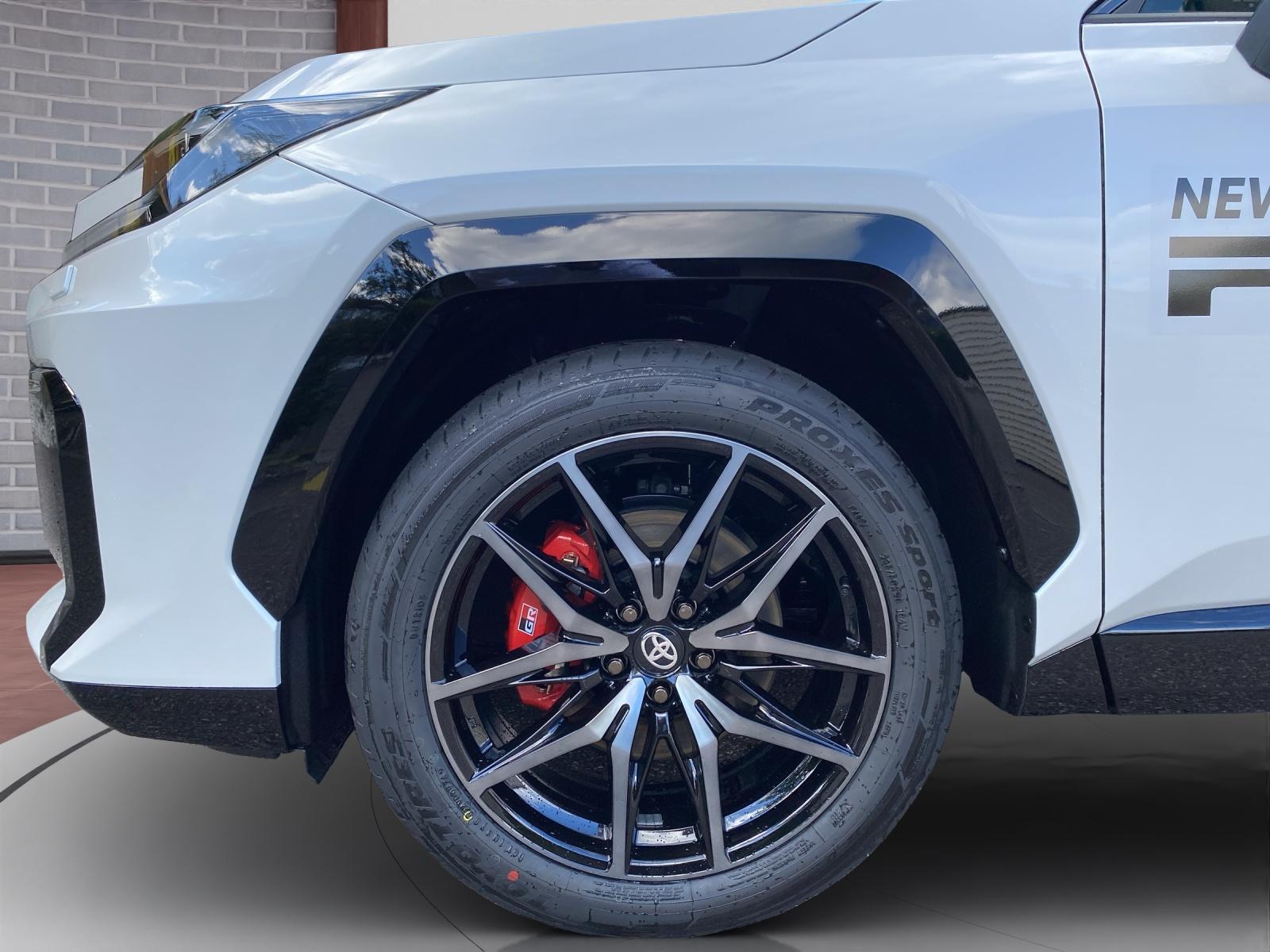 TOYOTA RAV4 2.5 HEV GR Sport-image-9