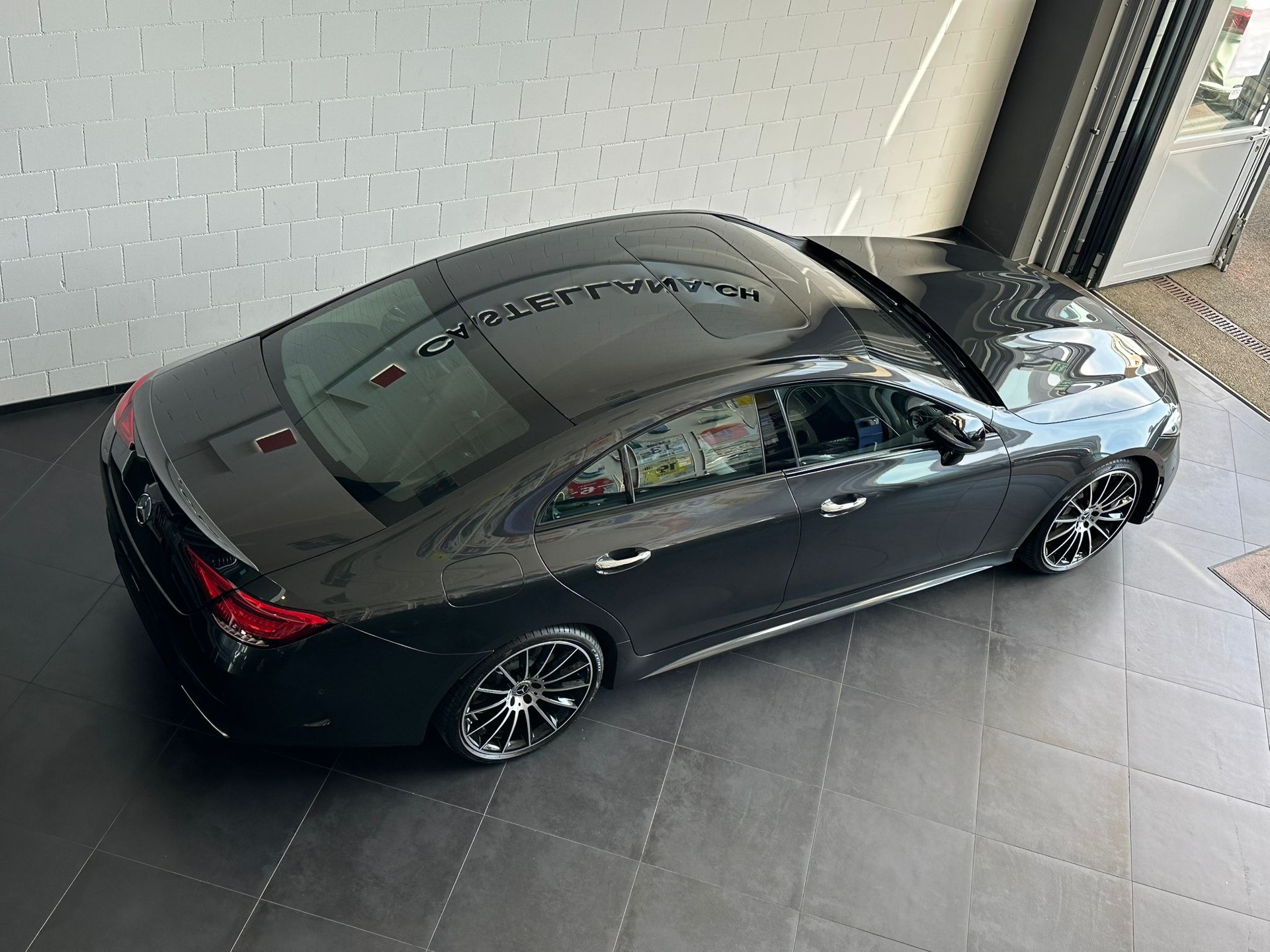 MERCEDES-BENZ CLS 450 4Matic AMG Line 9G-Tronic-image-3