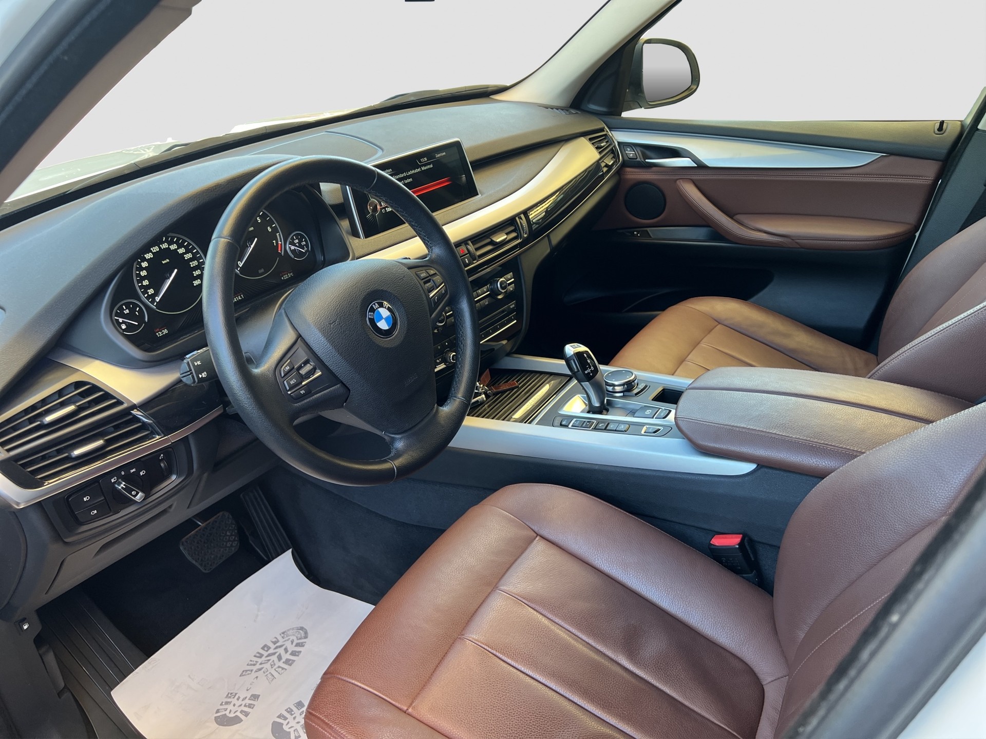 BMW X5 xDrive 40e iPerformance Steptronic-image-10
