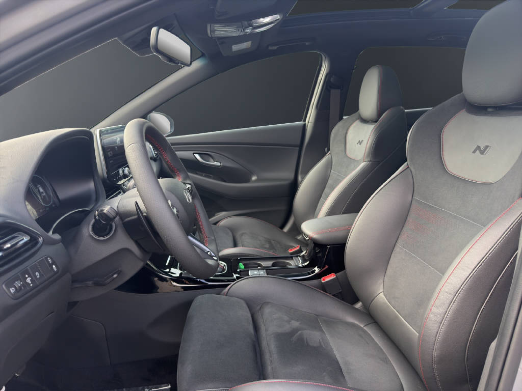 HYUNDAI i30 1.5 T-GDi N-Line-image-6
