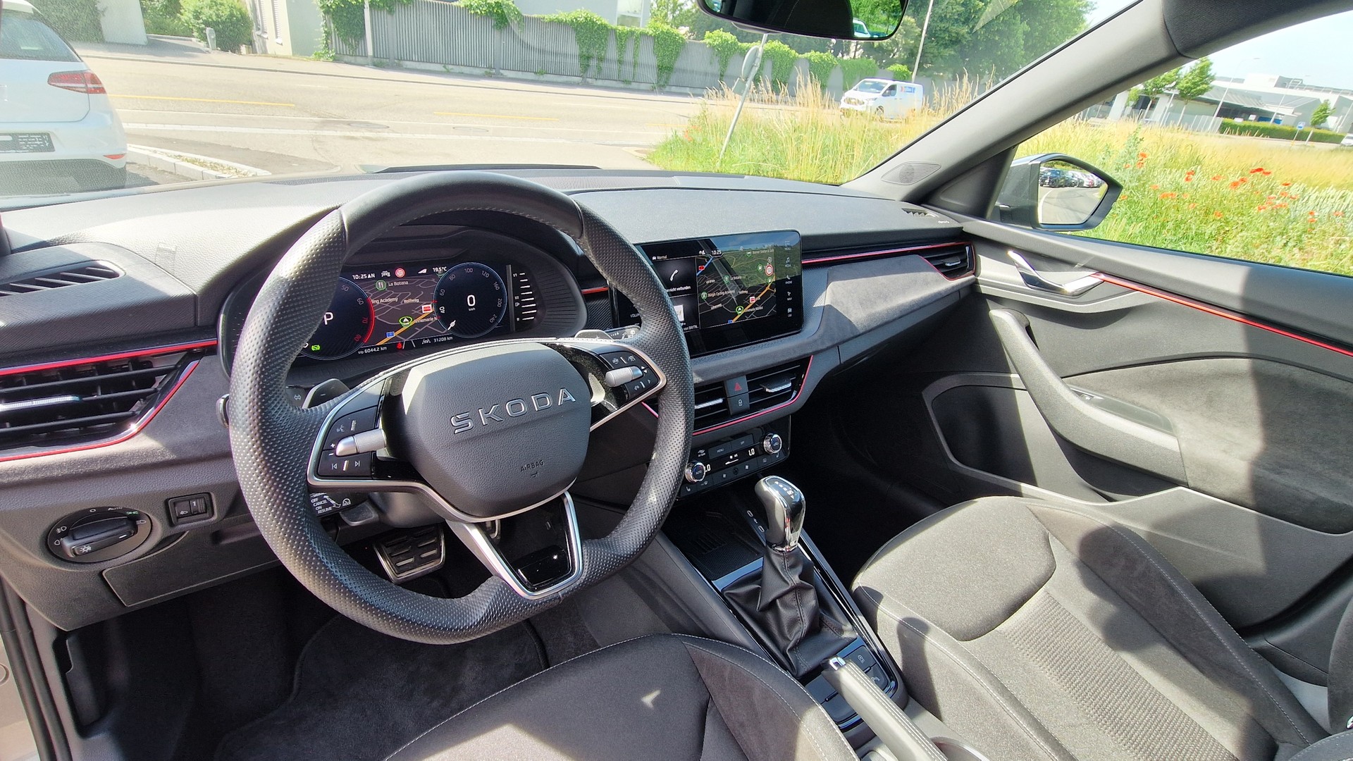 SKODA Kamiq 1.0 TSI Selection DSG-image-6