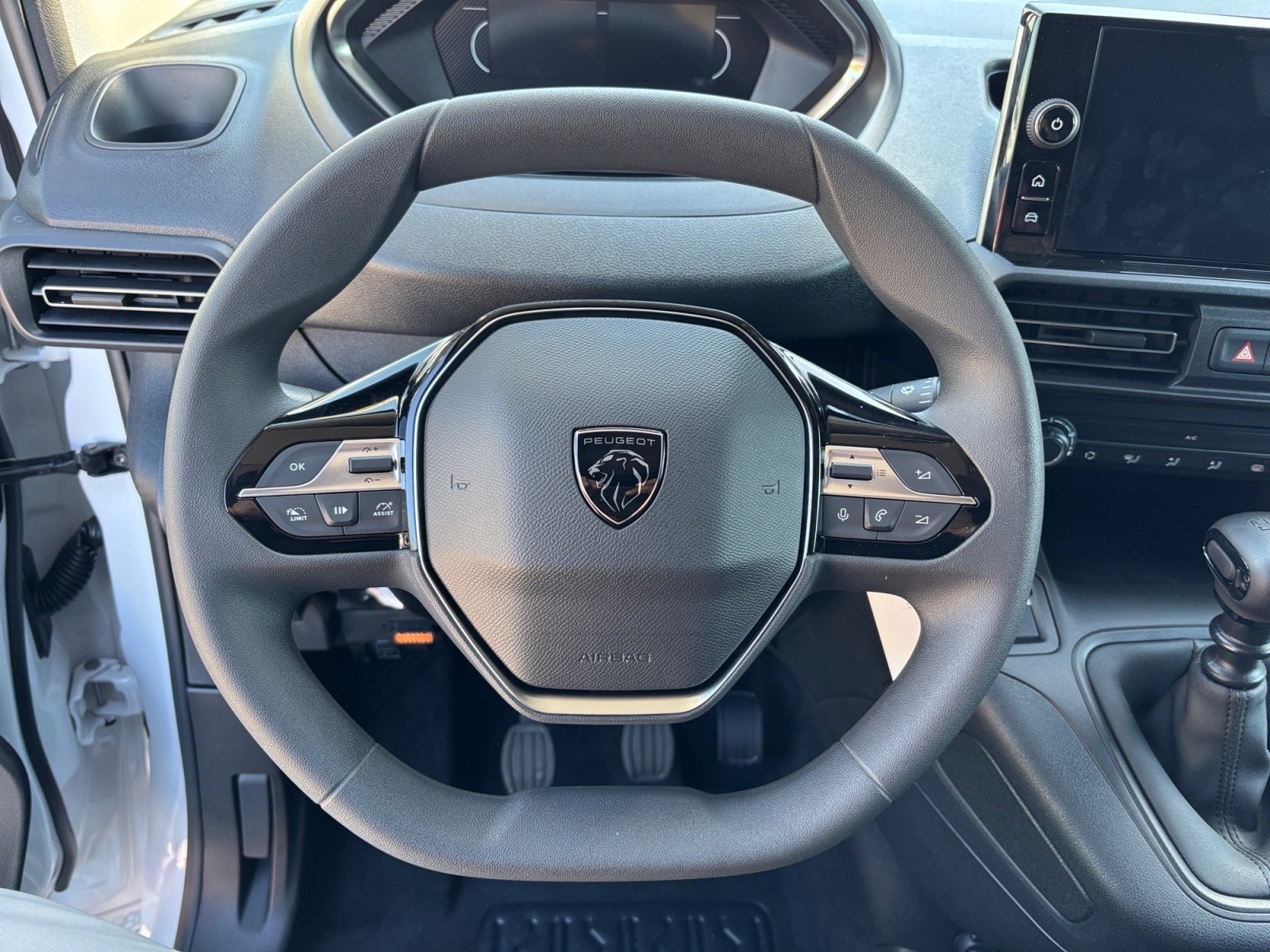 PEUGEOT Partner 1.5 Blue HDi Standard 650kg-image-6