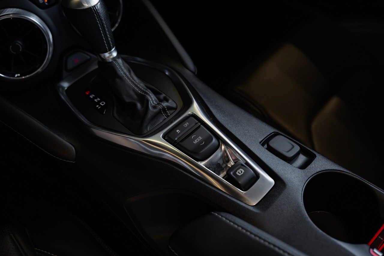 CHEVROLET Camaro 2.0 Turbo Coupé Automatic-image-33