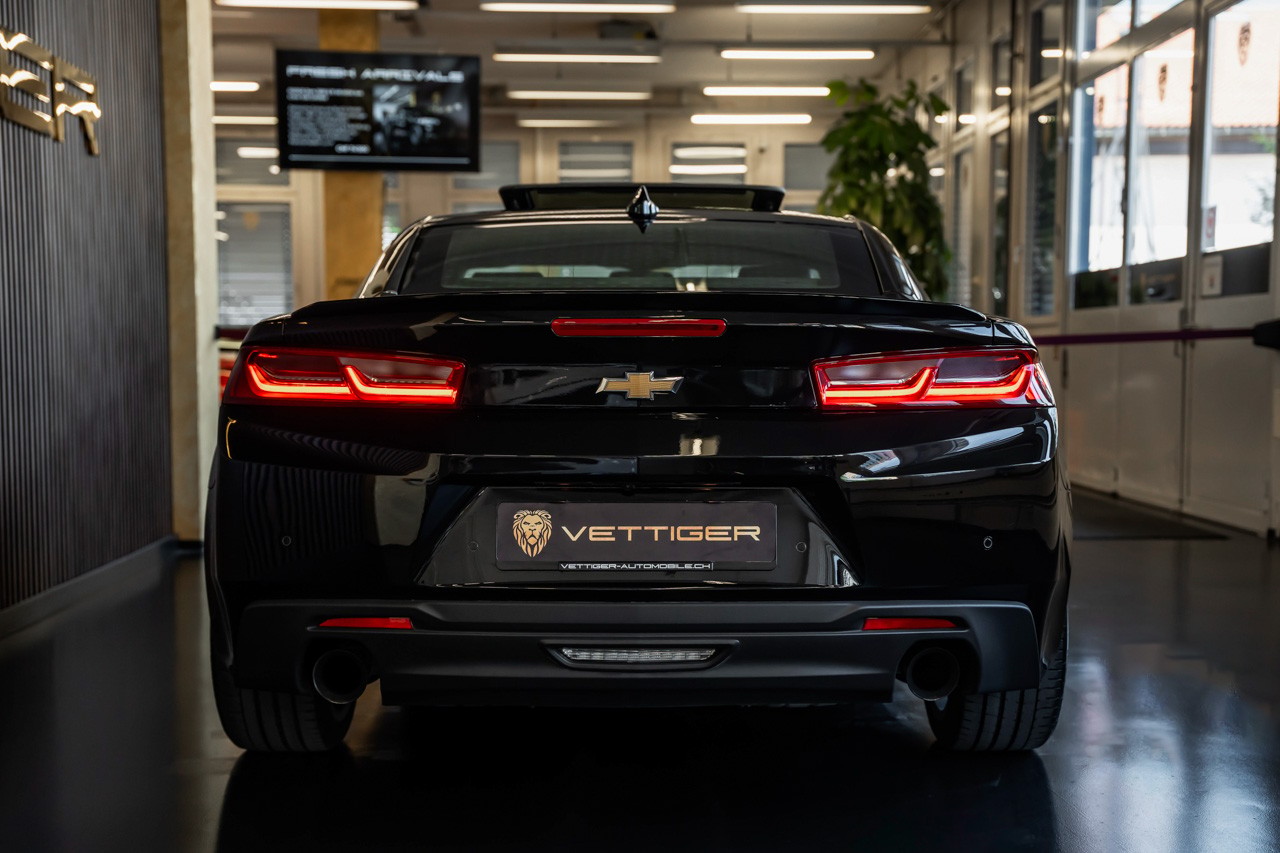 CHEVROLET Camaro 2.0 Turbo Coupé Automatic-image-4