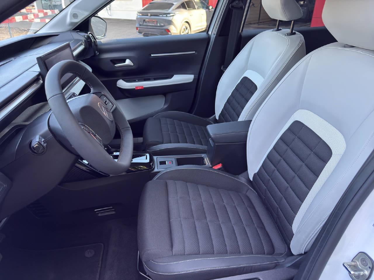 CITROEN C3 Aircross 1.2 Hybrid Max-image-4