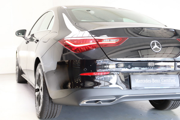 MERCEDES-BENZ CLA 180 7G-DCT-image-3