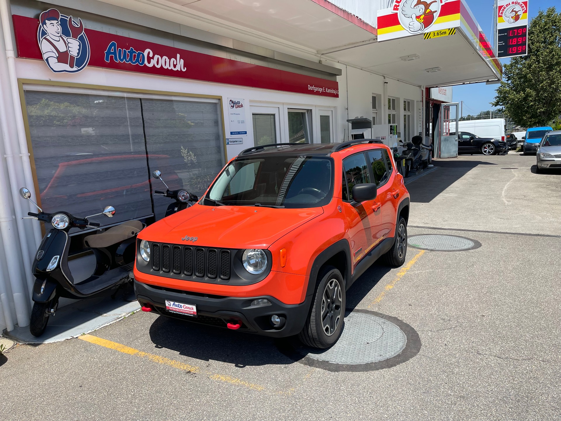 JEEP Trailhawk-image-2