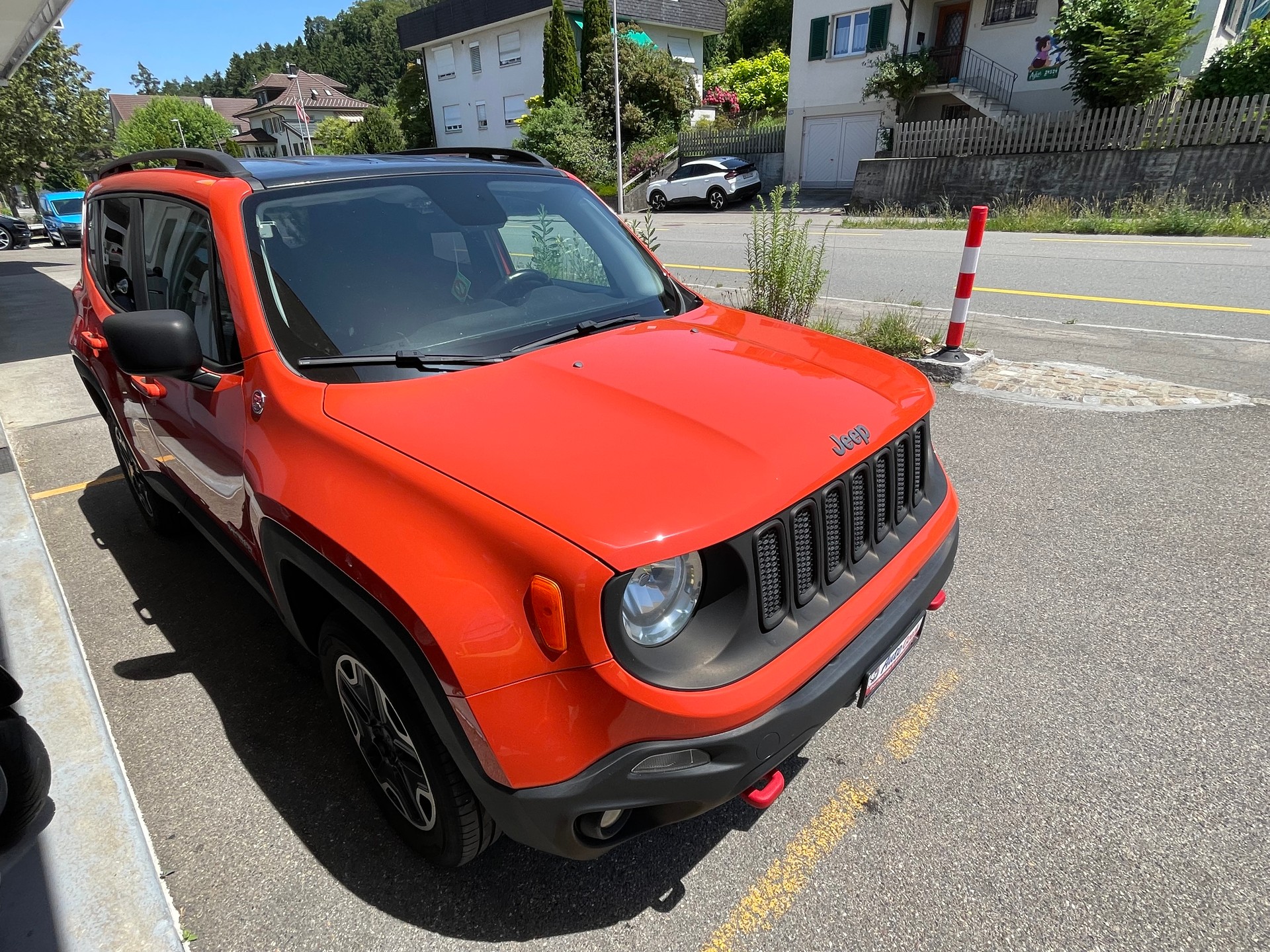 JEEP Trailhawk-image-9