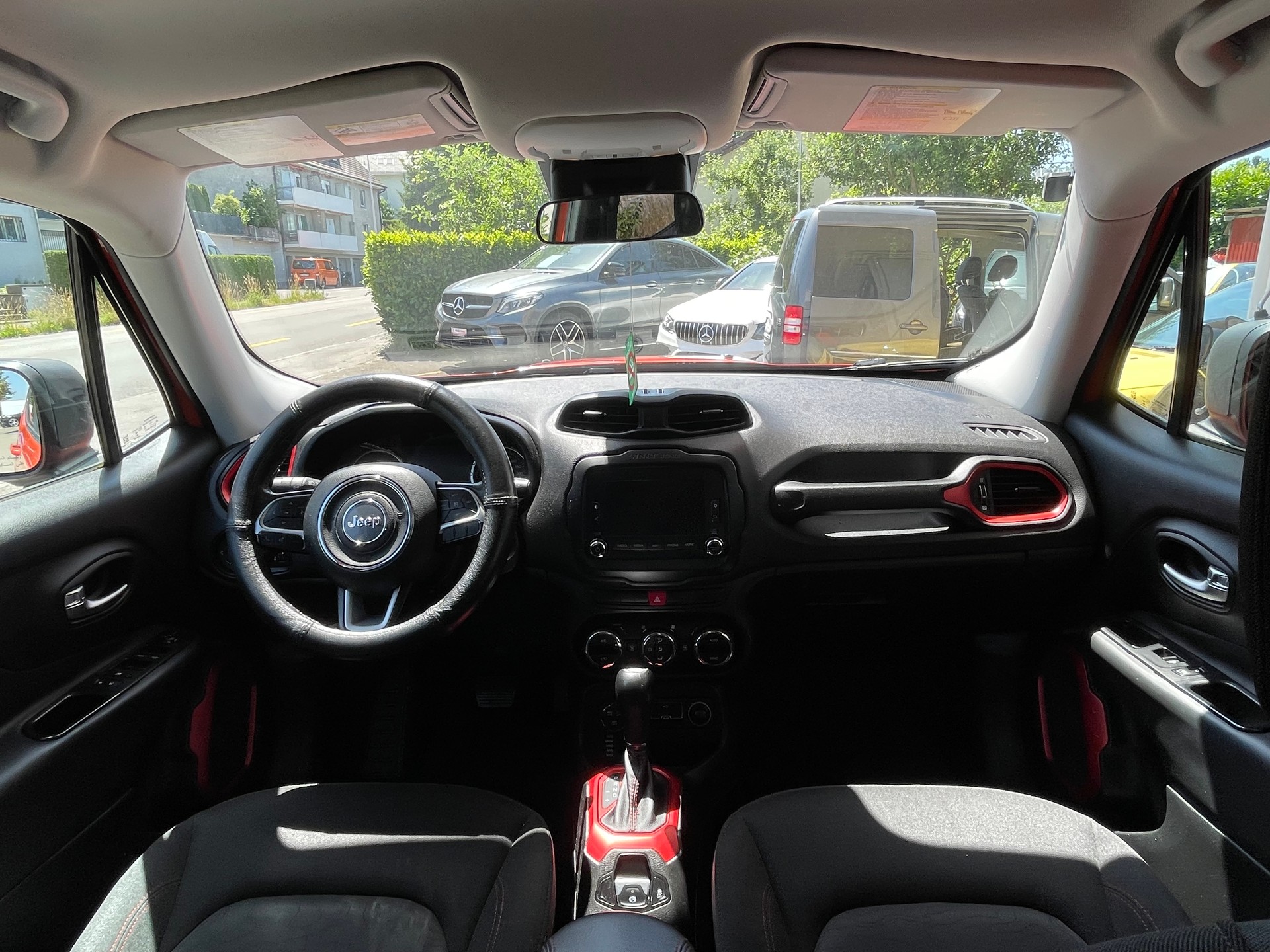 JEEP Trailhawk-image-3