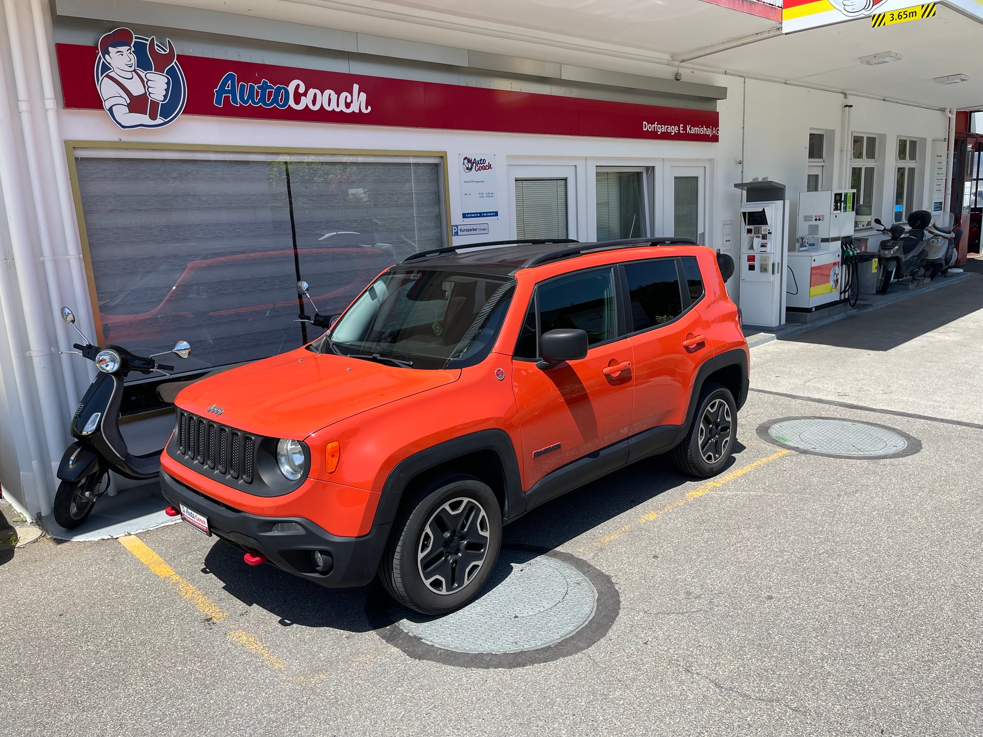 JEEP Trailhawk-image-0