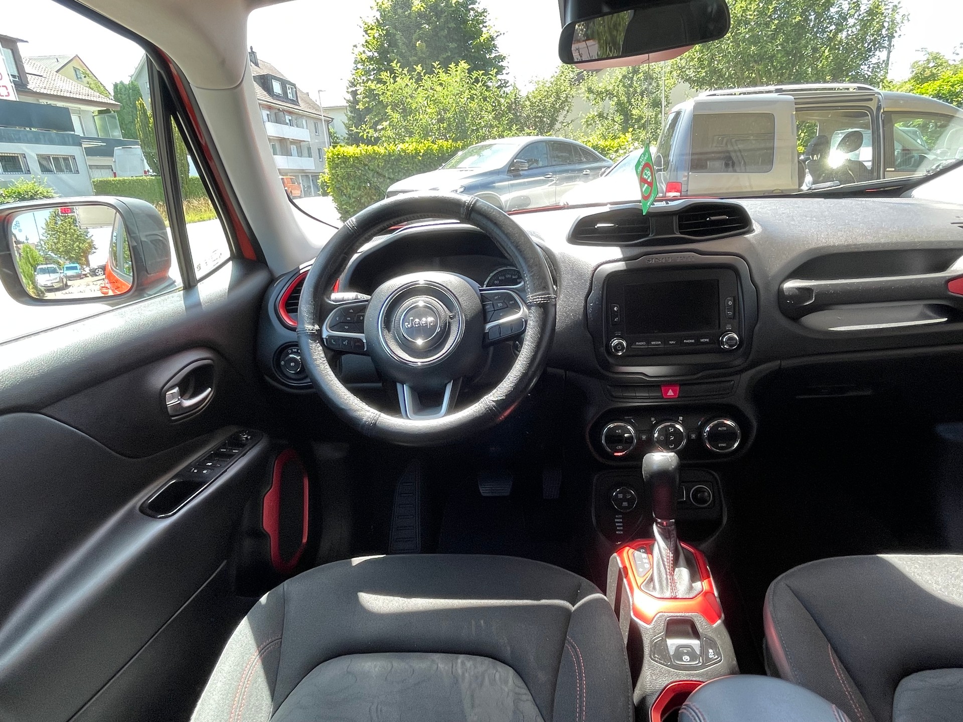 JEEP Trailhawk-image-4