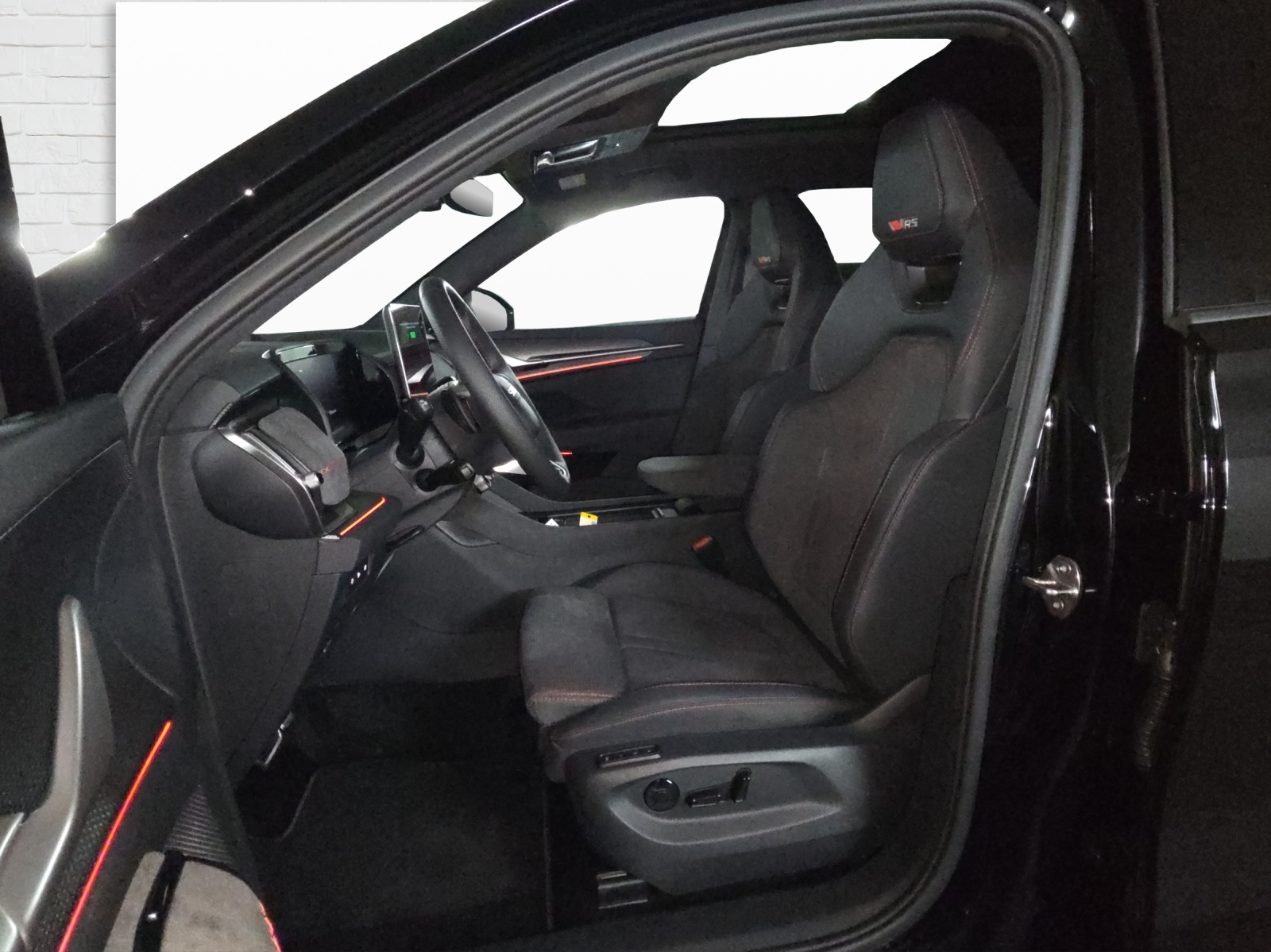 SKODA Kodiaq 2.0 TSI RS 4x4-image-4