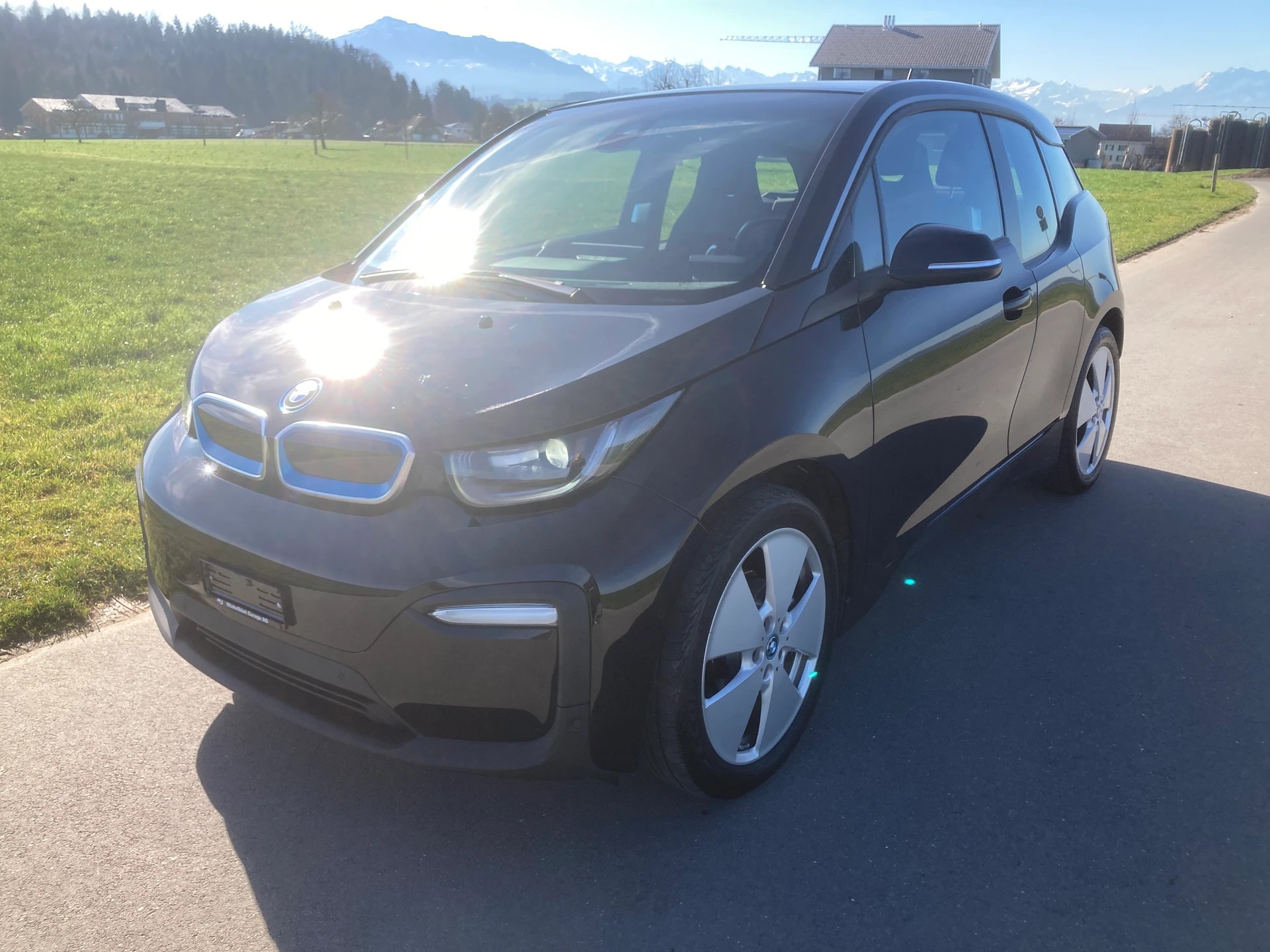 BMW i3 (120Ah)-image-0
