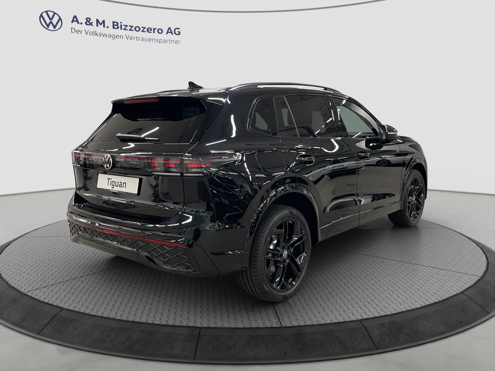 VW Tiguan 1.5 TSI evo2 eHybrid R-Line United DSG-image-4