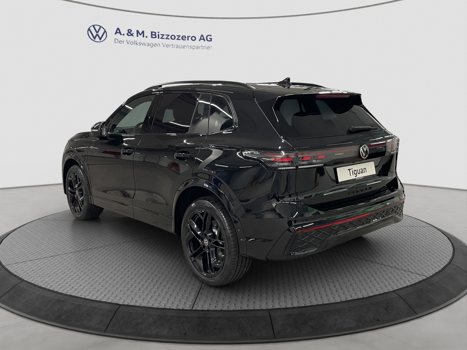 VW Tiguan 1.5 TSI evo2 eHybrid R-Line United DSG-image-2