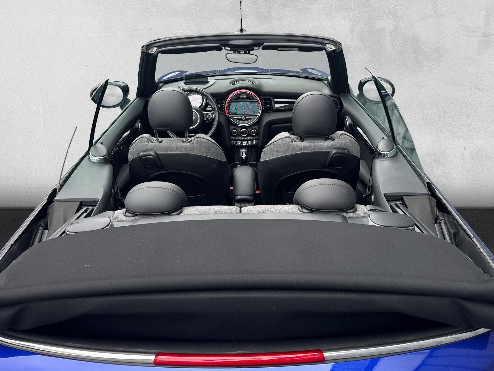 MINI Cooper Cabrio F57 1.5i (CH)-image-21