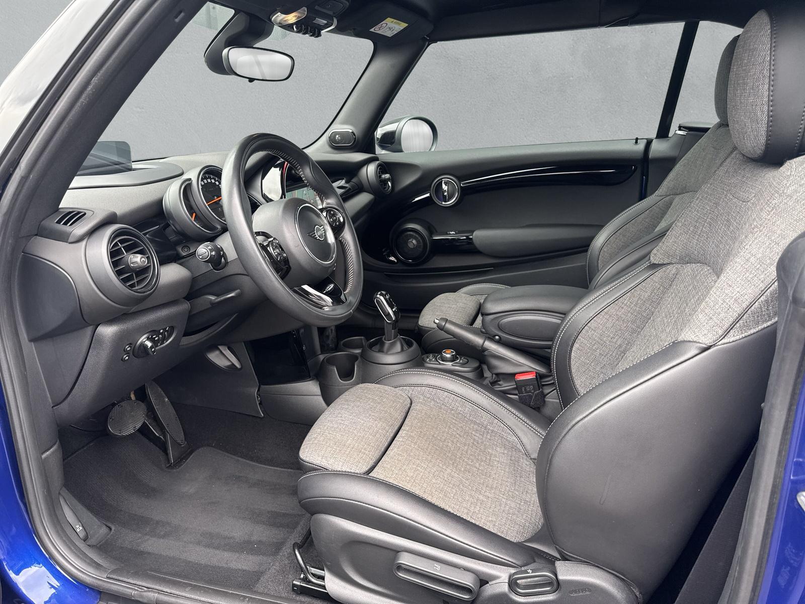 MINI Cooper Cabrio F57 1.5i (CH)-image-10