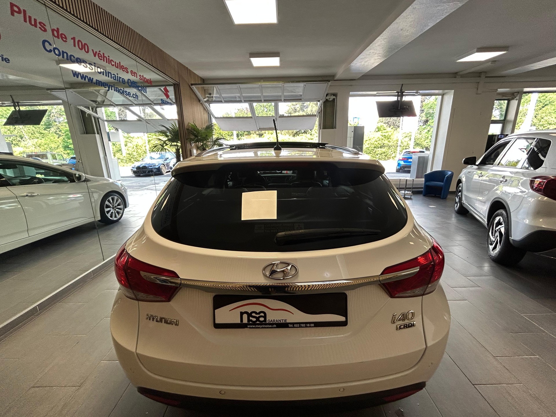 HYUNDAI i40 1.7 CRDi Premium-image-6