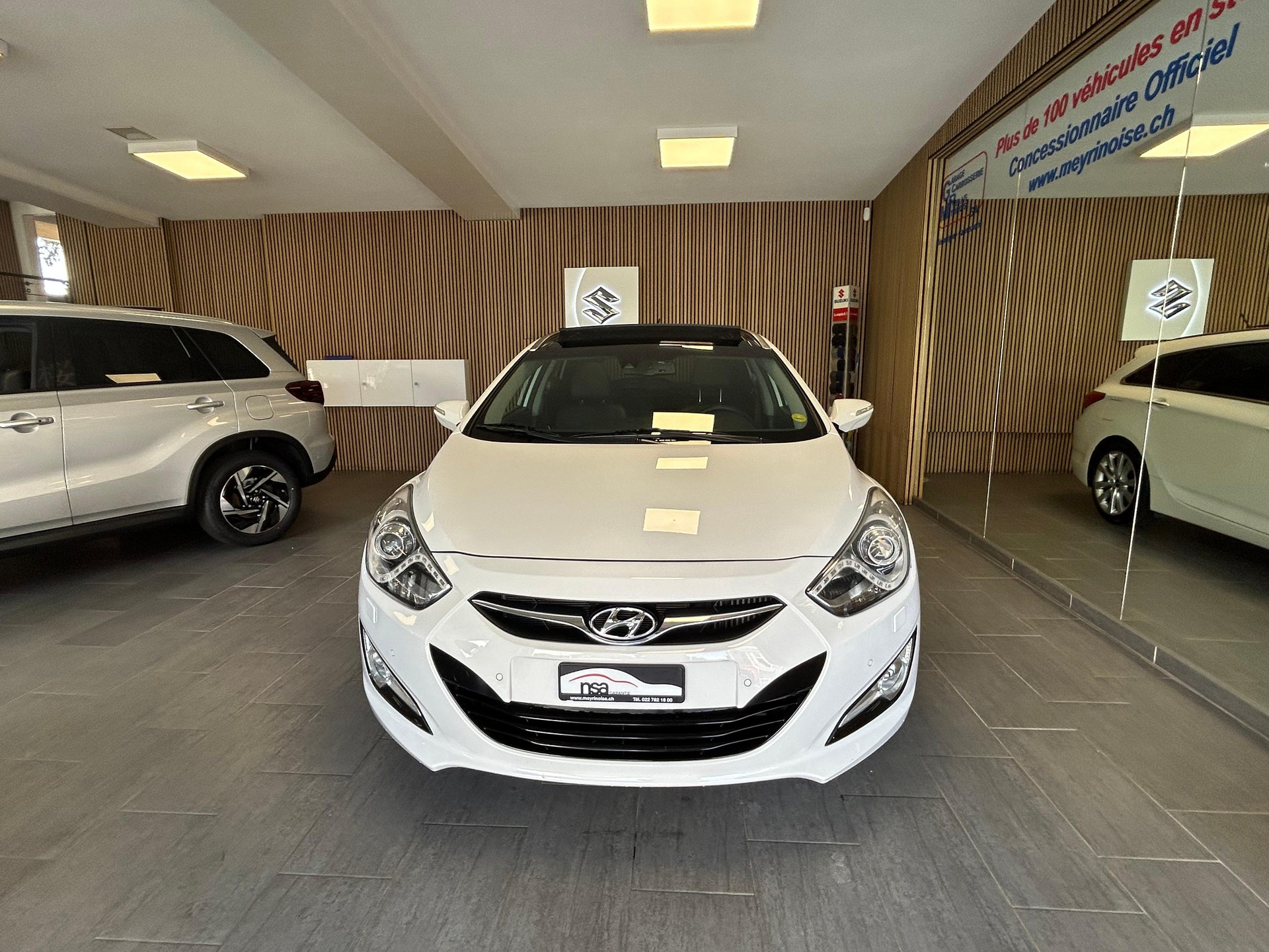 HYUNDAI i40 1.7 CRDi Premium-image-3