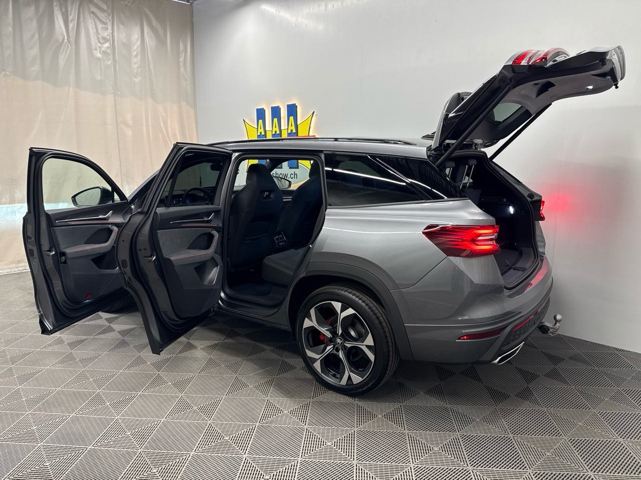 SKODA Kodiaq 2.0 TSI RS 4x4-image-15