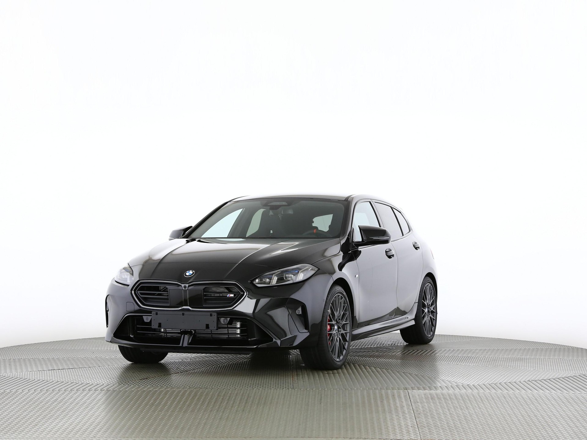 BMW M135i xDrive-image-6