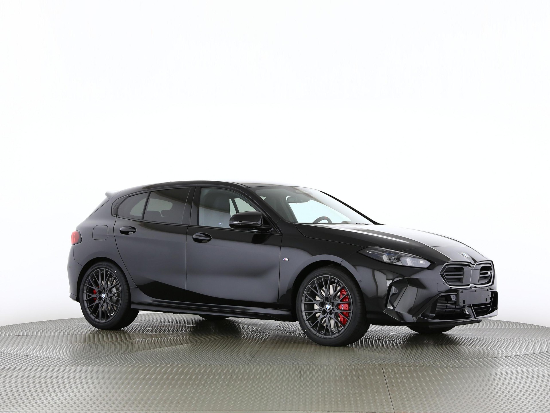 BMW M135i xDrive-image-25