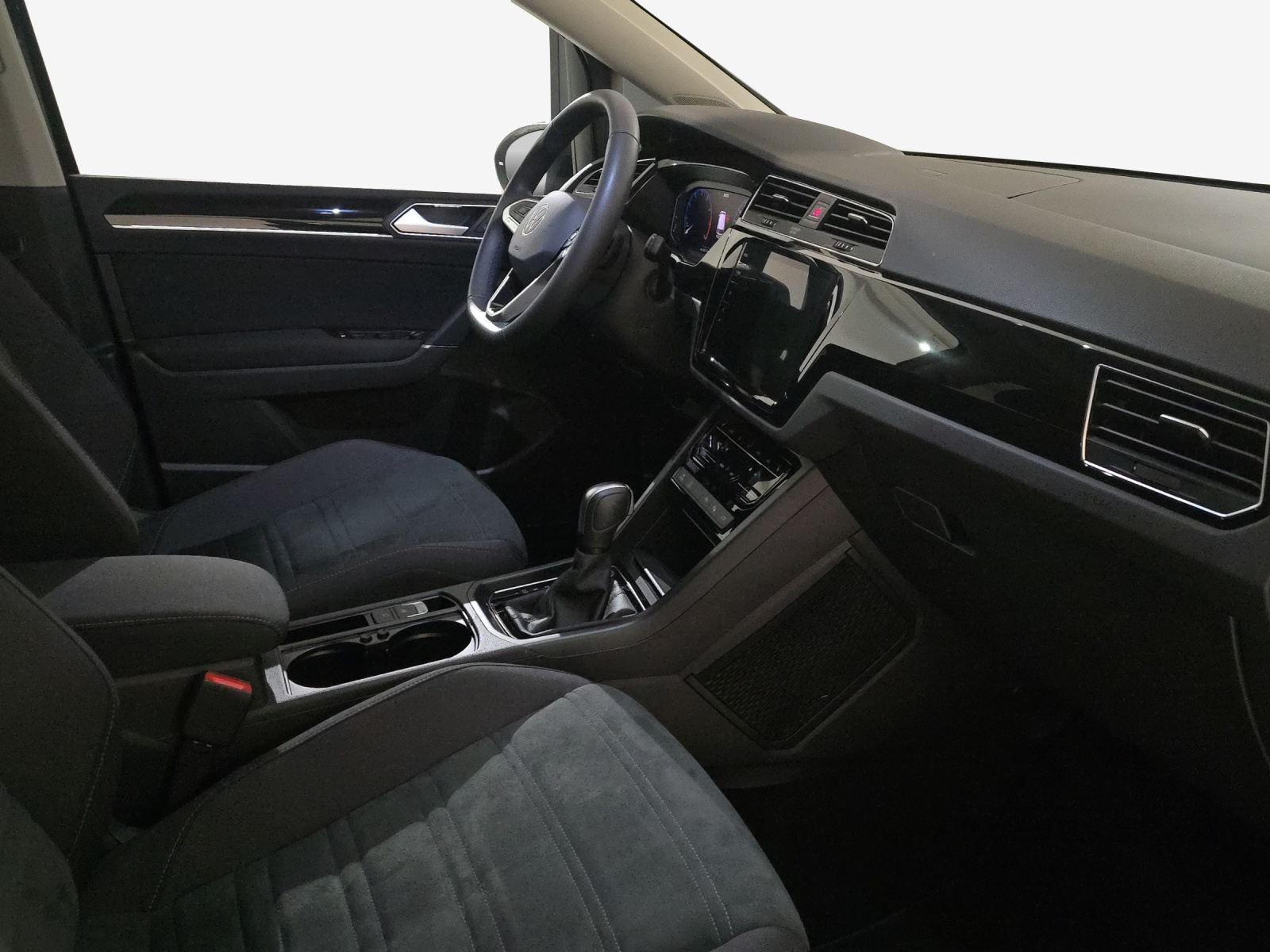 VW Touran 1.5 TSI EVO Highline DSG-image-14