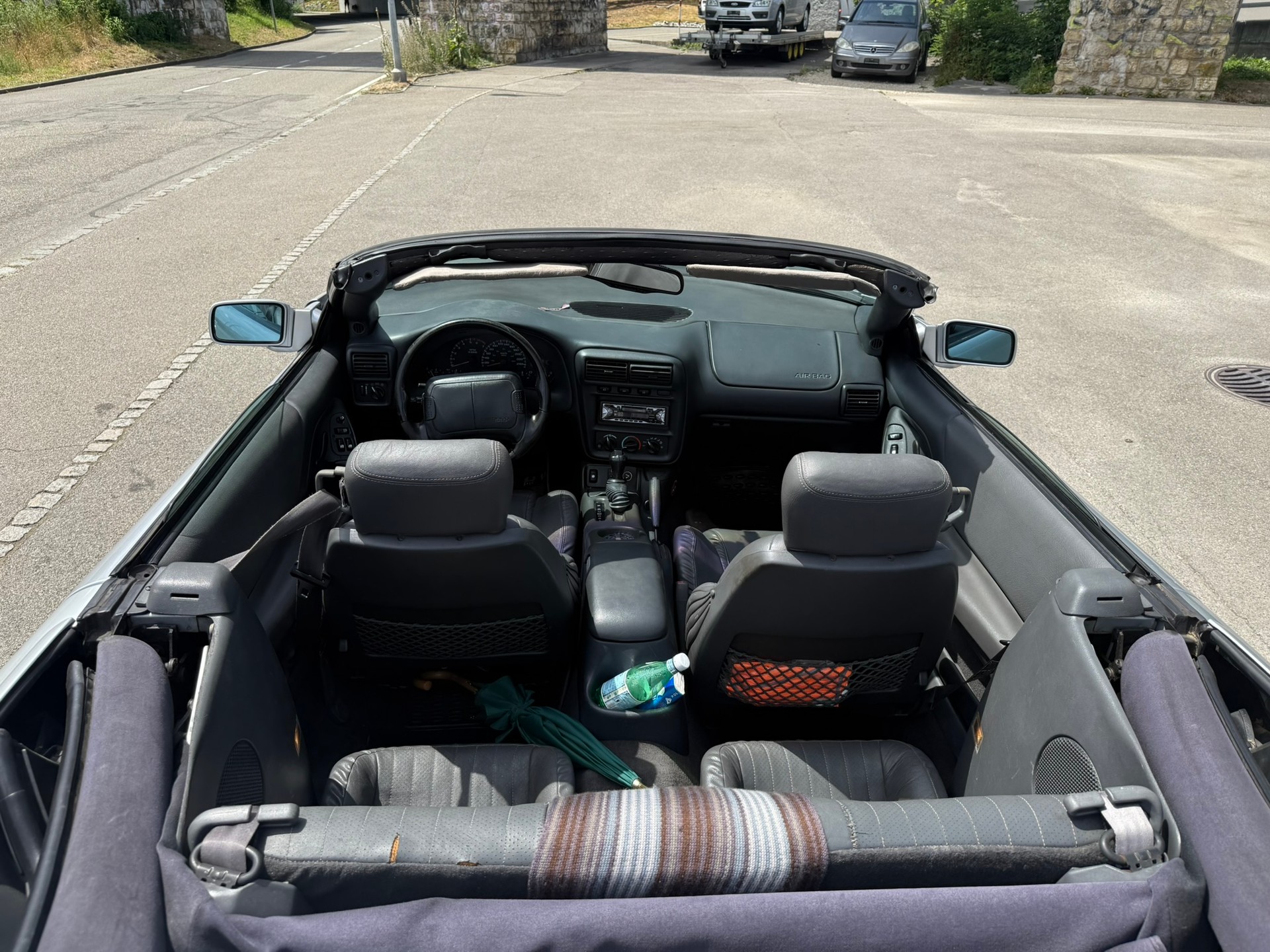 CHEVROLET Camaro Convertible A-image-14