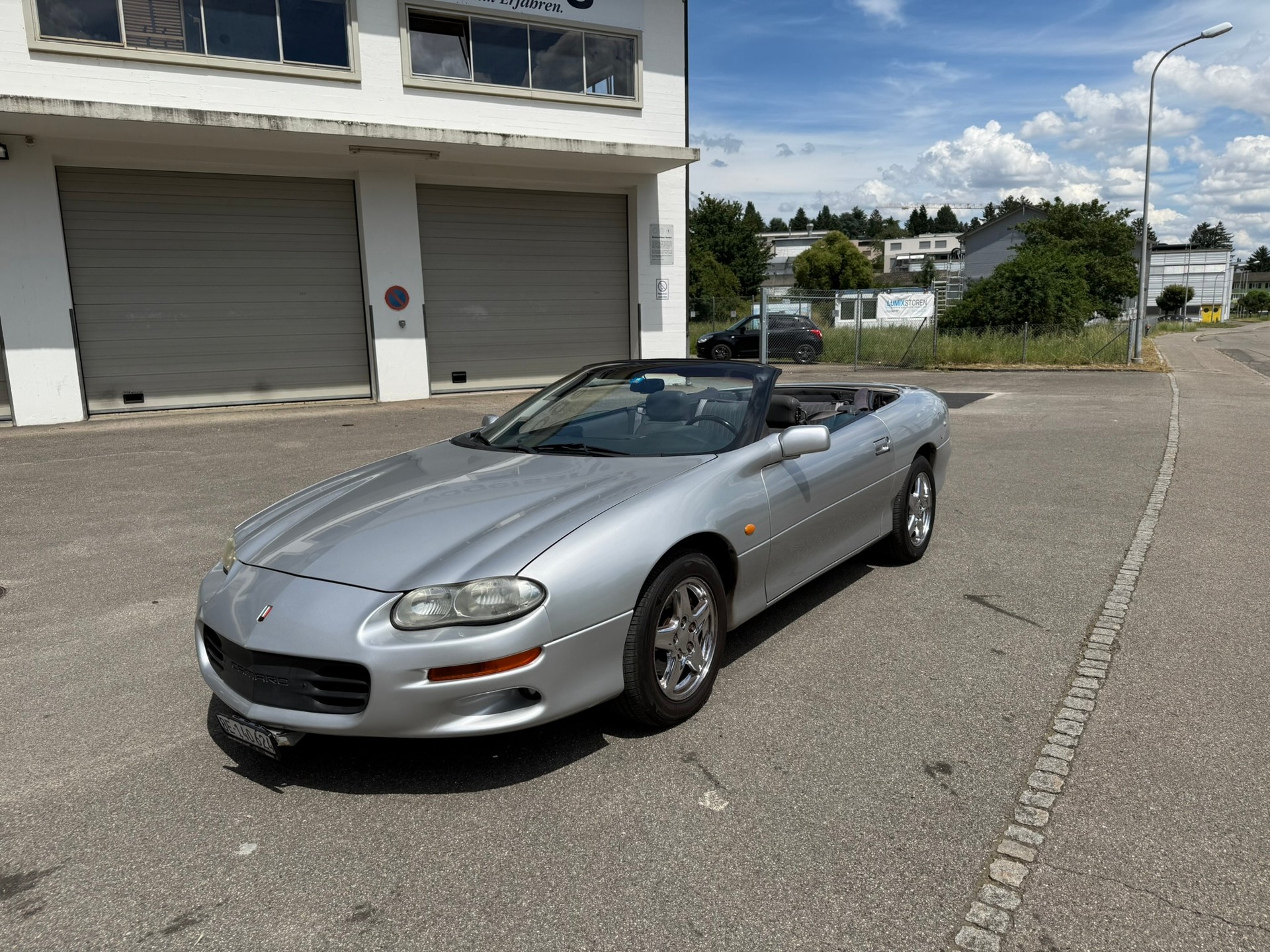 CHEVROLET Camaro Convertible A-image-0