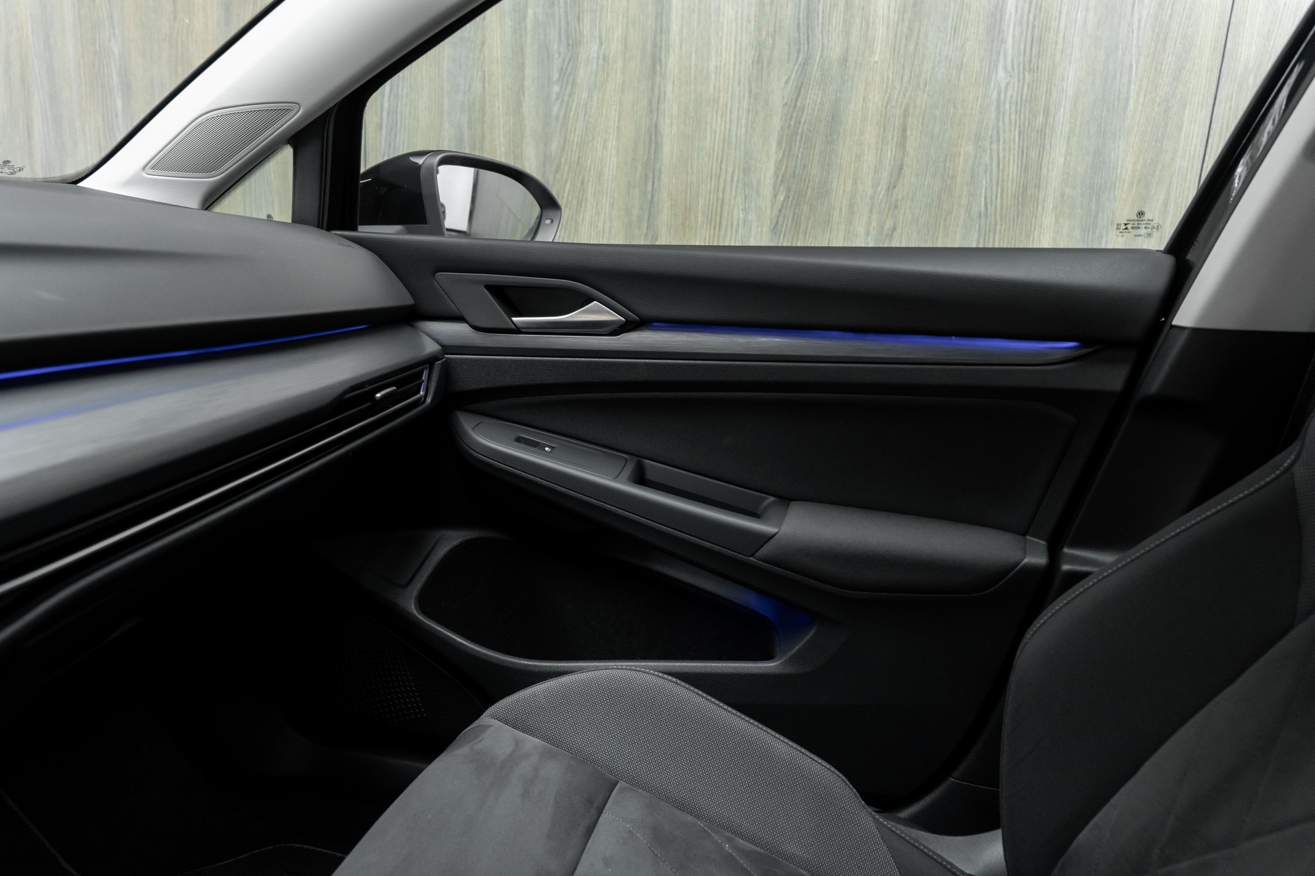 VW Golf 1.5 eTSI mHEV ACT Style DSG-image-19