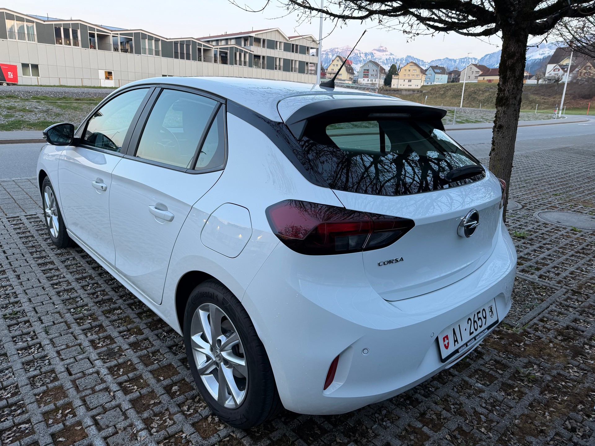 OPEL 1.2 T Edition-image-4