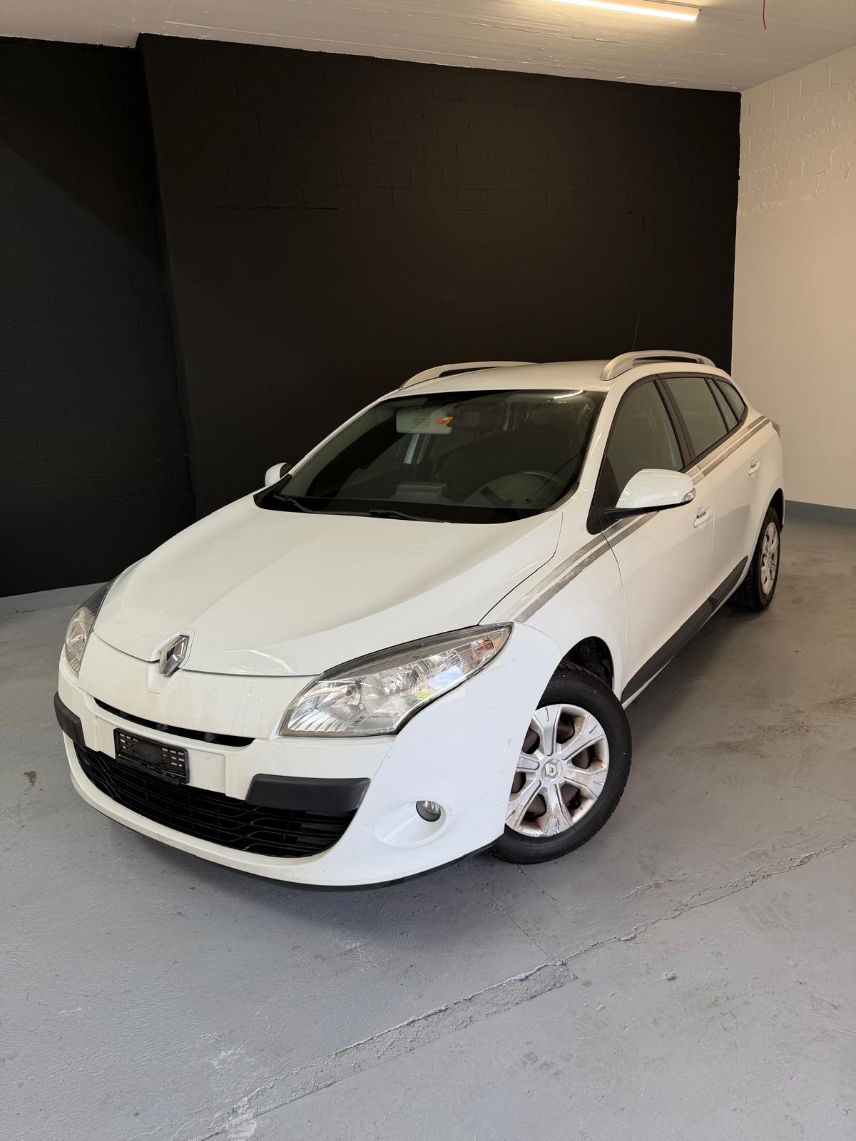 RENAULT Mégane Grandtour 1.5 dCi Dynamique ***CH-Fahrzeug***-image-2