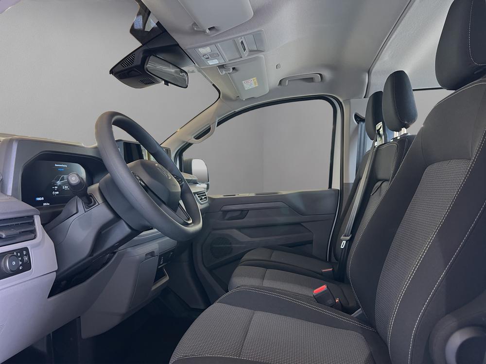 VW e-Transporter 70 kWh 4Motion-image-5