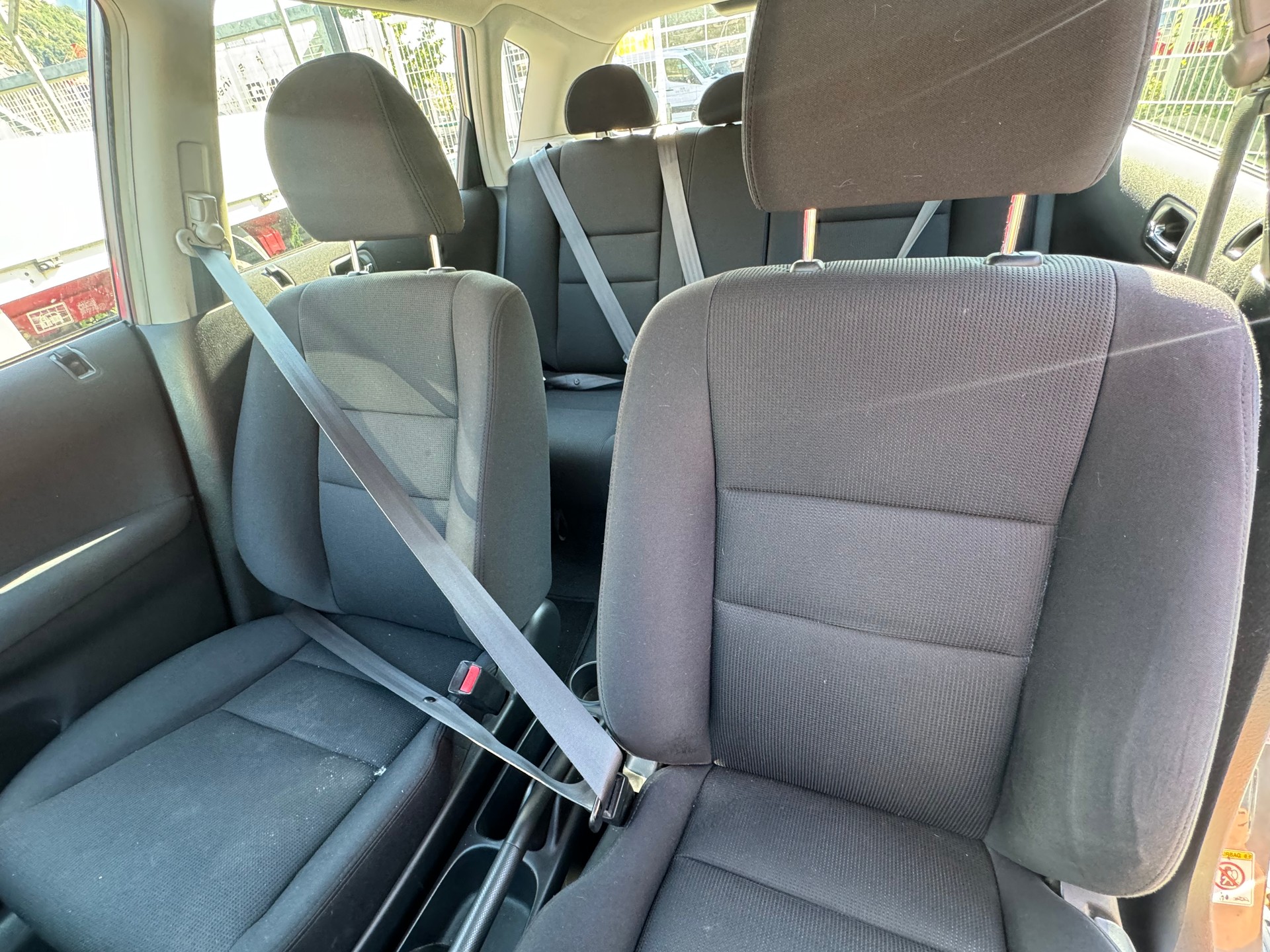 HONDA Civic 1.6i LS-image-10