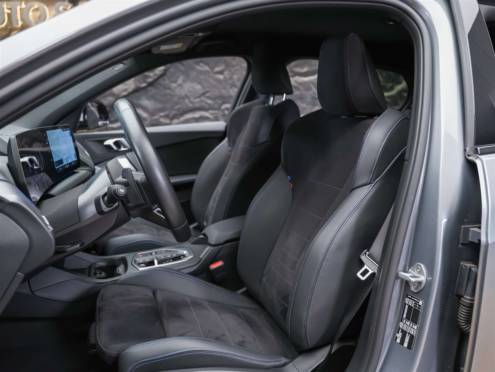 BMW 120 M Sport Steptronic *Werksgarantie*Head Up*Massage*-image-9