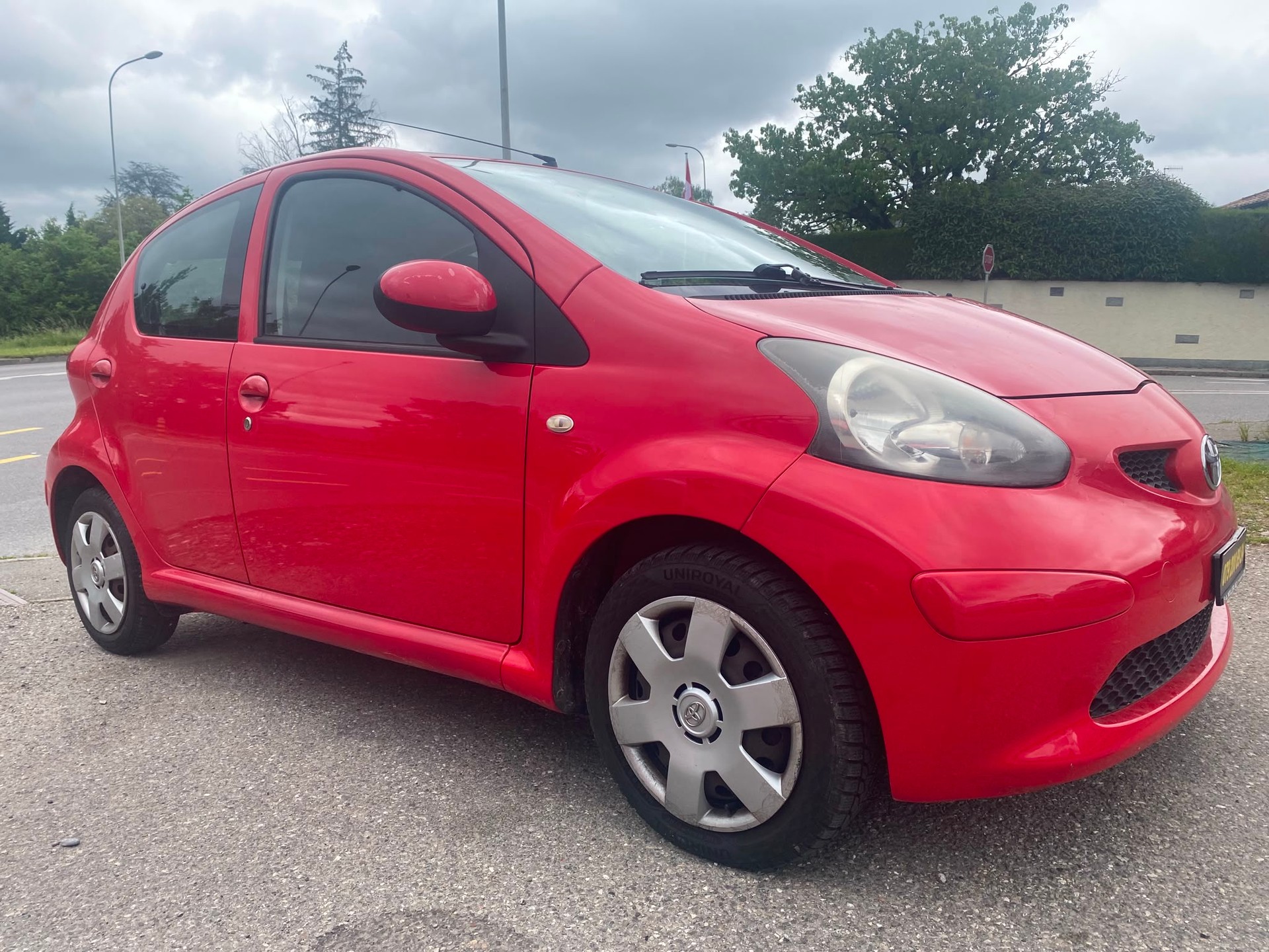 TOYOTA Aygo 1.0-image-1