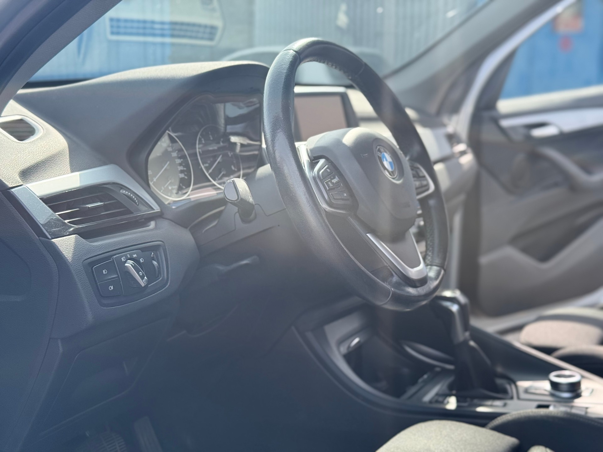 BMW X1 xDrive 18d Sport Line Steptronic-image-4