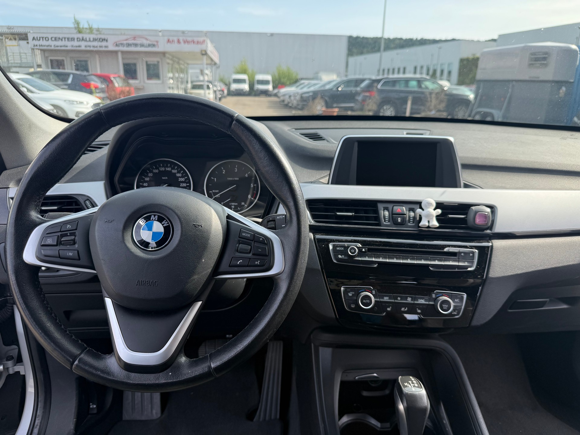 BMW X1 xDrive 18d Sport Line Steptronic-image-2