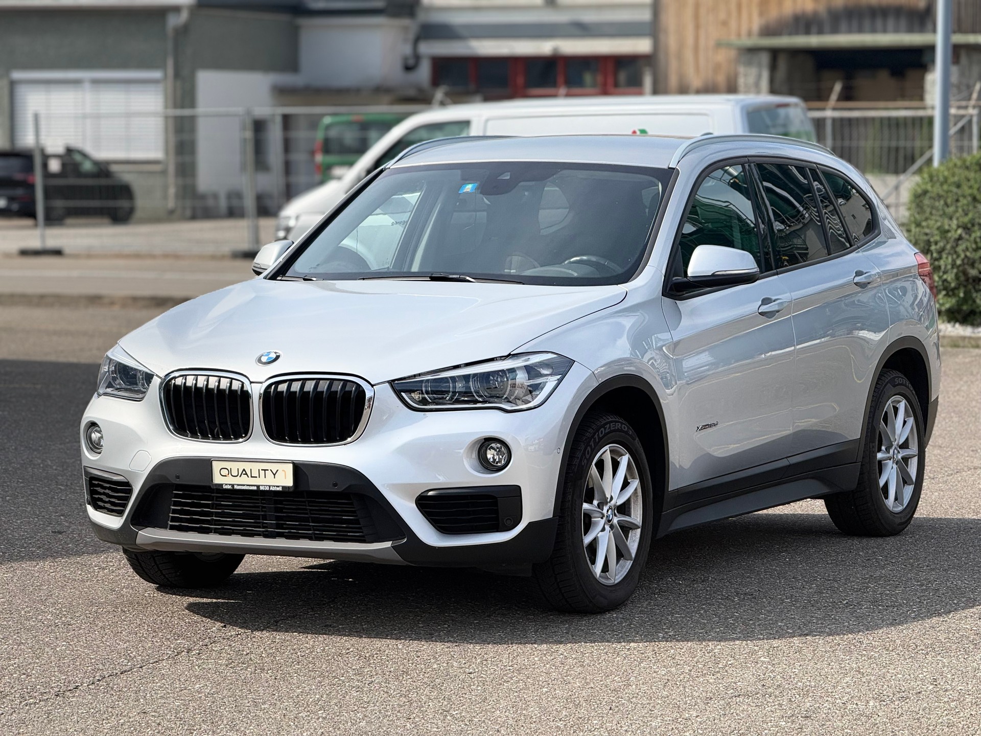 BMW X1 xDrive 18d Sport Line Steptronic-image-8