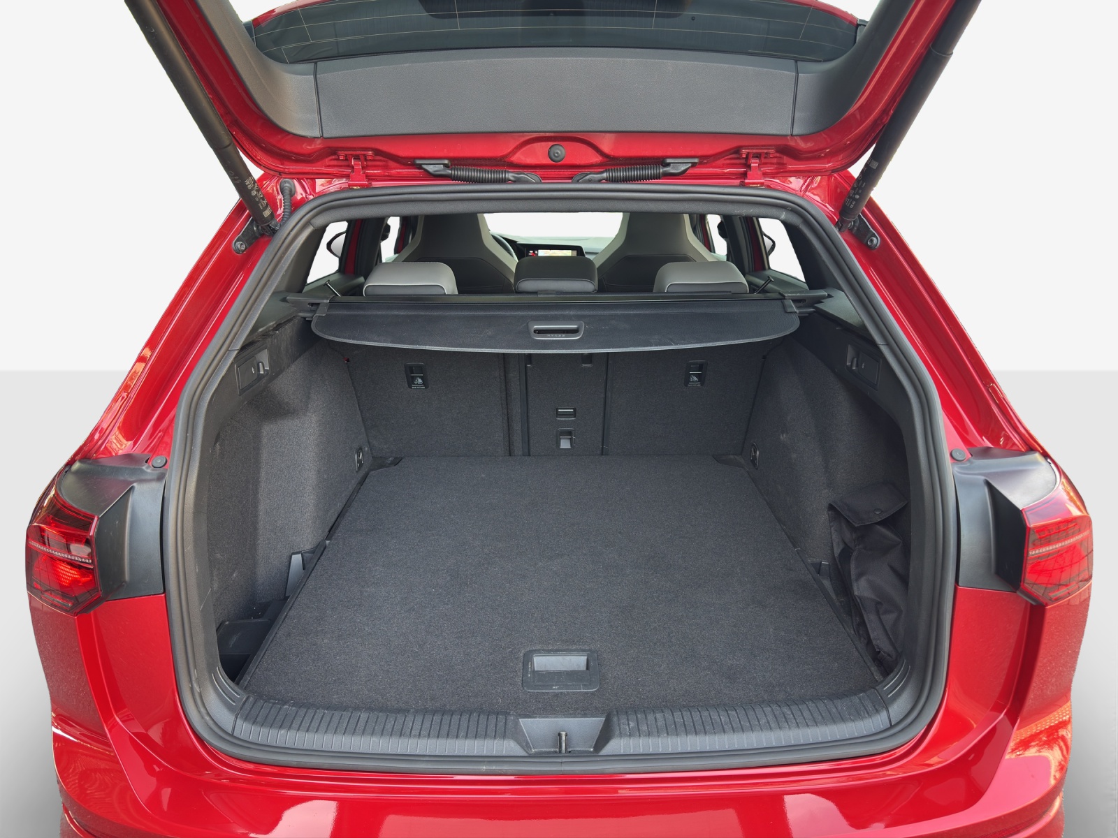 VW Golf Variant 2.0 TSI R-Line DSG 4Motion-image-12