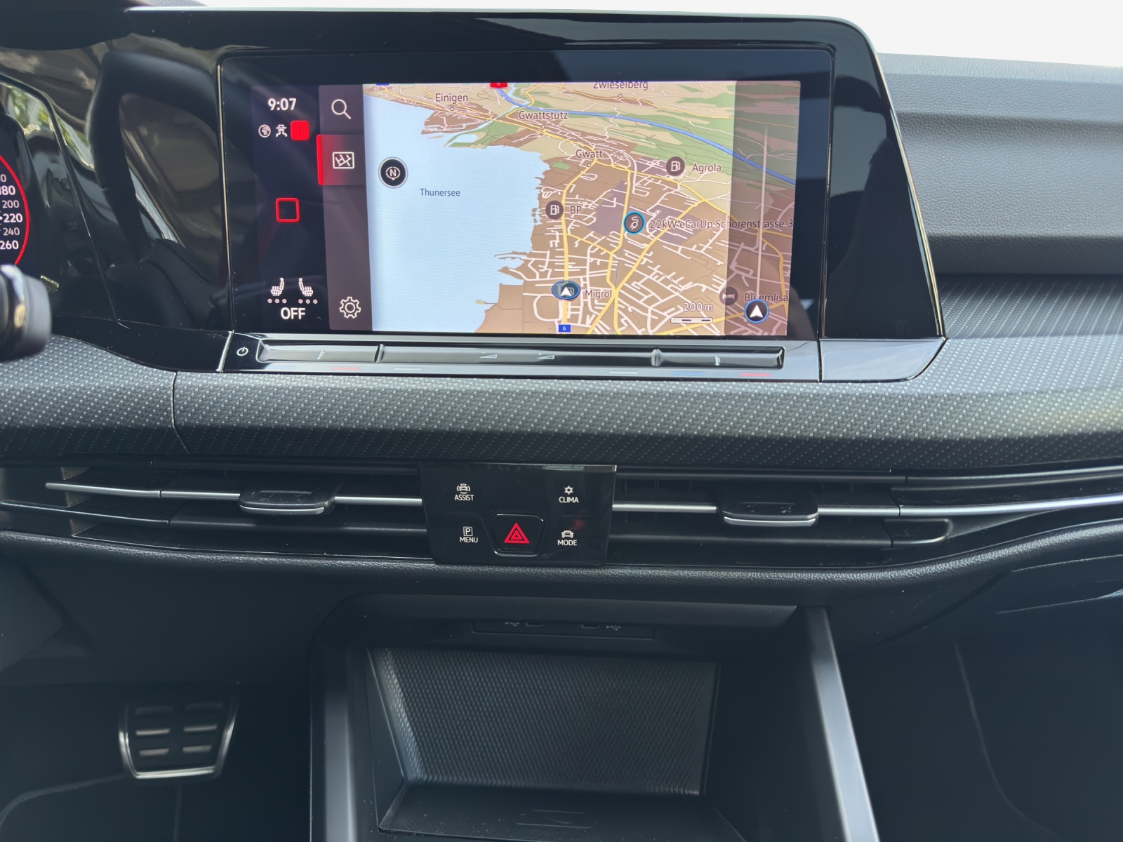 VW Golf Variant 2.0 TSI R-Line DSG 4Motion-image-10