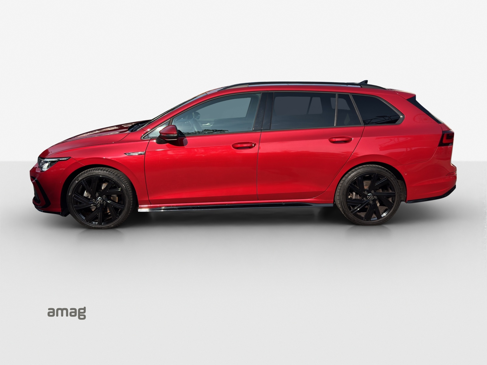 VW Golf Variant 2.0 TSI R-Line DSG 4Motion-image-1
