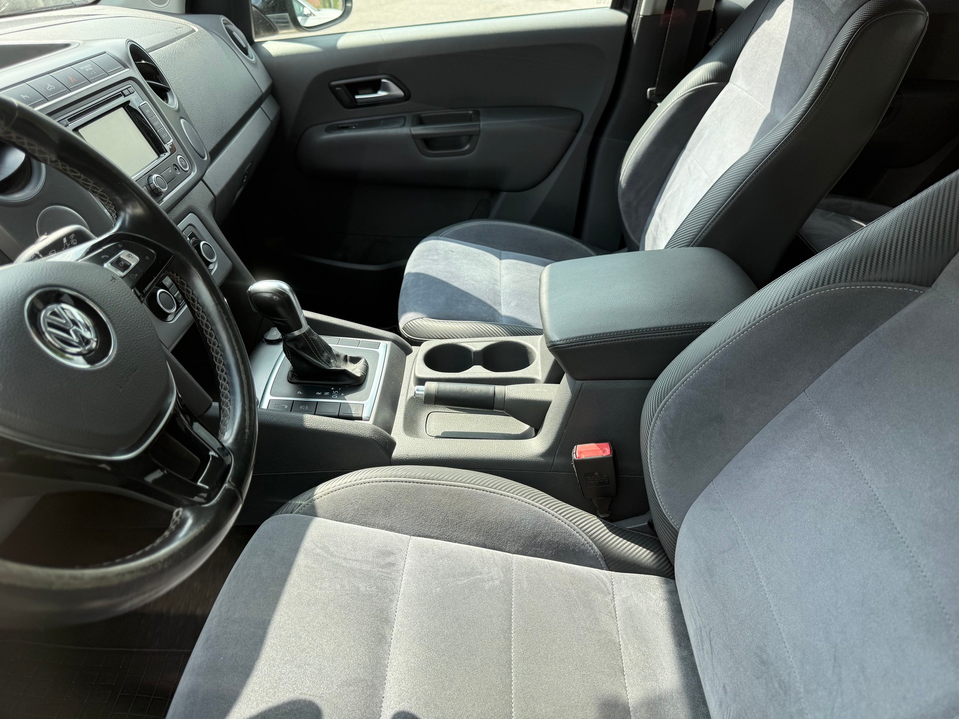 VW Amarok 2.0 BiTDI Highline 4Motion permanent A-image-5