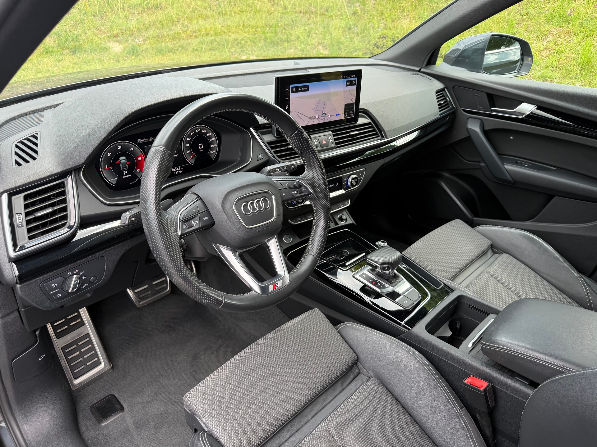 AUDI 2.0 40 TDI S Line quattro S-Tronic-image-4